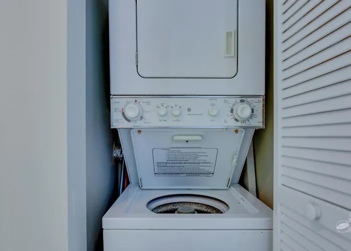 Apartment Ii 405